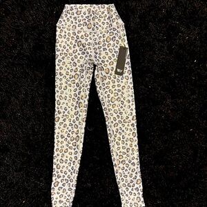 NEW REVOLVE Wear it to heart foil wild cheetah ATHLETIC white cream color small